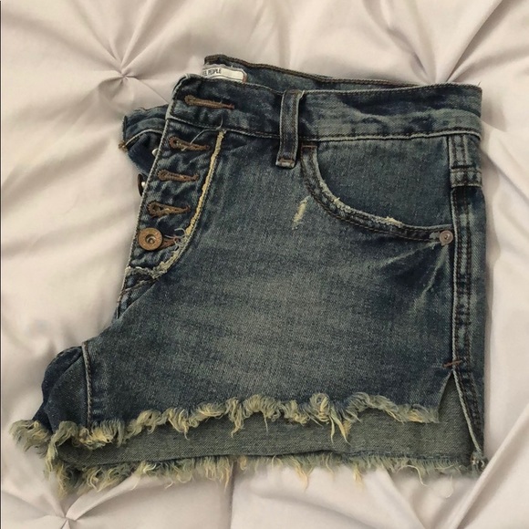 Free people Jean shorts 24 - Picture 4 of 6